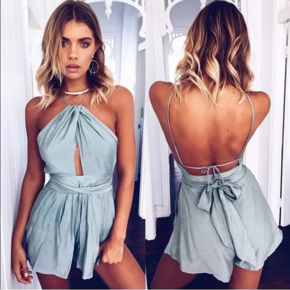 Hello Molly AU 6 RED Romper Halter Playsuit - Picture 1 of 12